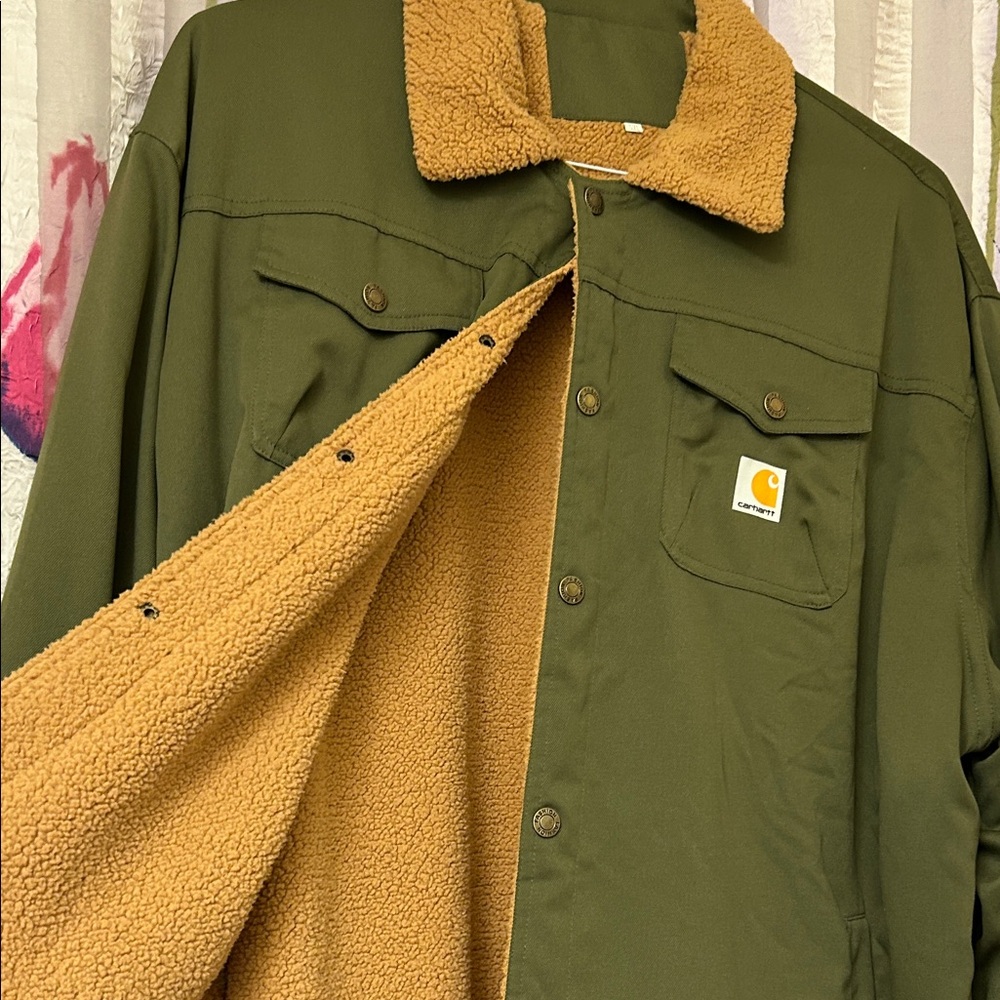 NWOT Carhartt-like Men's Green Jacket with Brown Collar